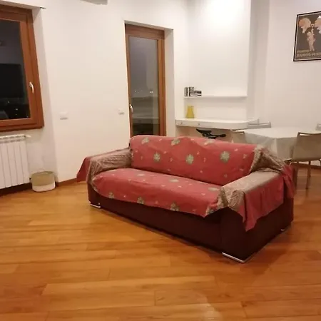 Apartment Re Di *