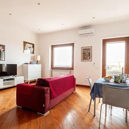 Apartment Re Di Rome