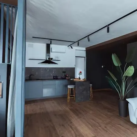Apartment Re Di Rome