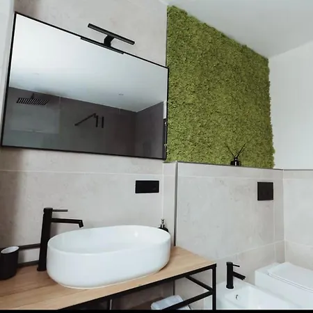 Apartment Re Di